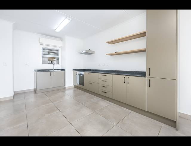 2 BEDROOM APARTMENT FOR SALE IN LANGEBERG HEIGHTS